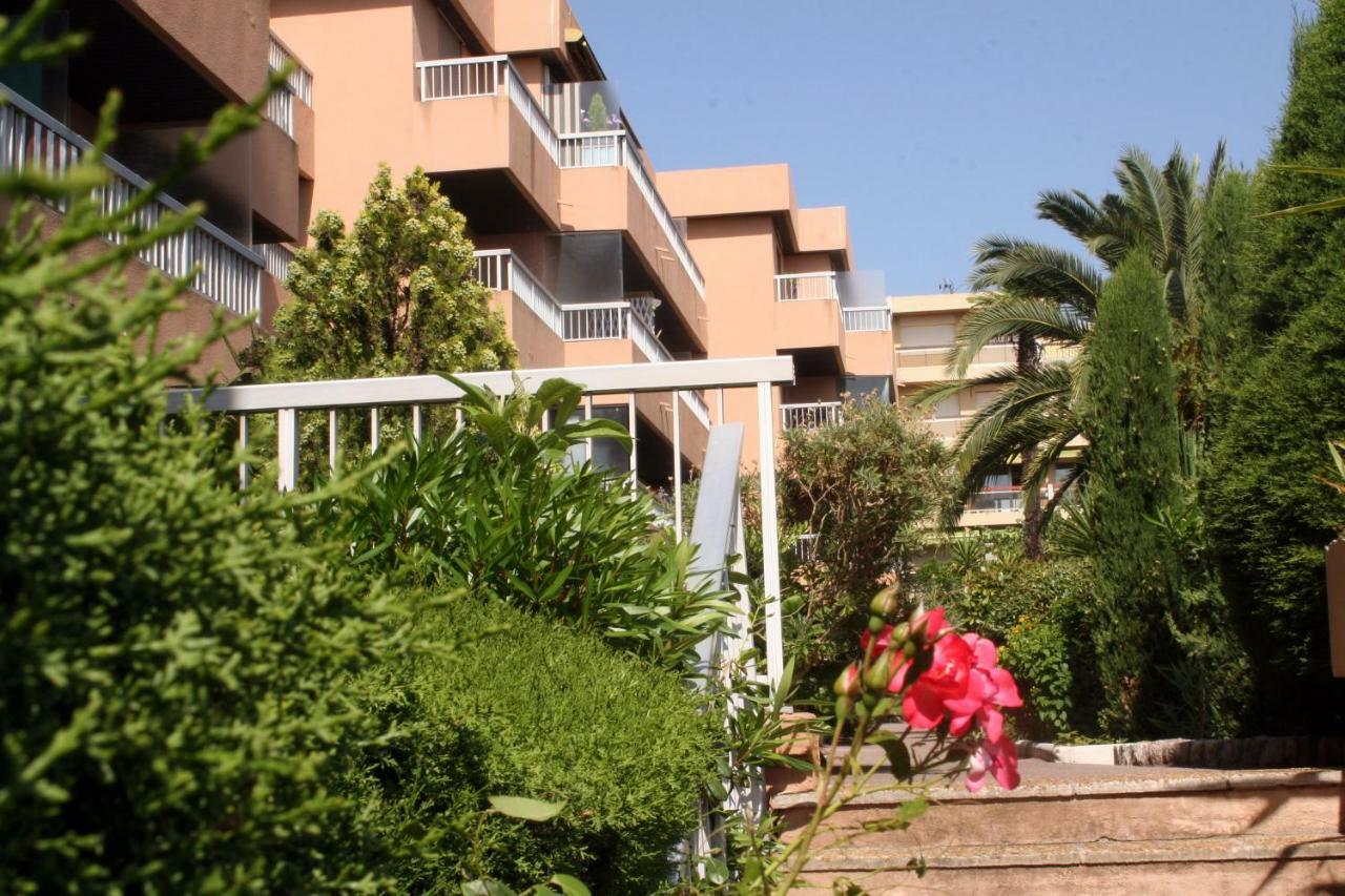 Studio Le Fabrina Riviera Niza Exterior foto